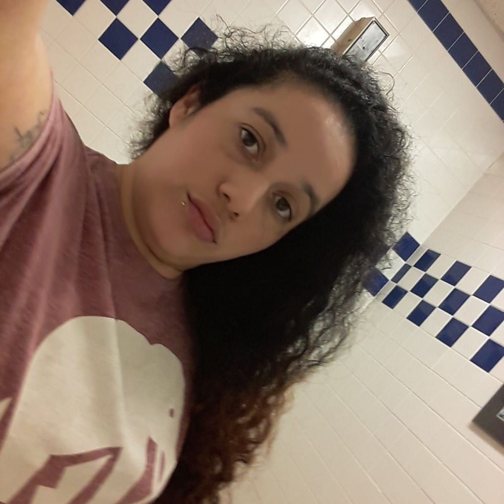 Meet your Posher, Noelia